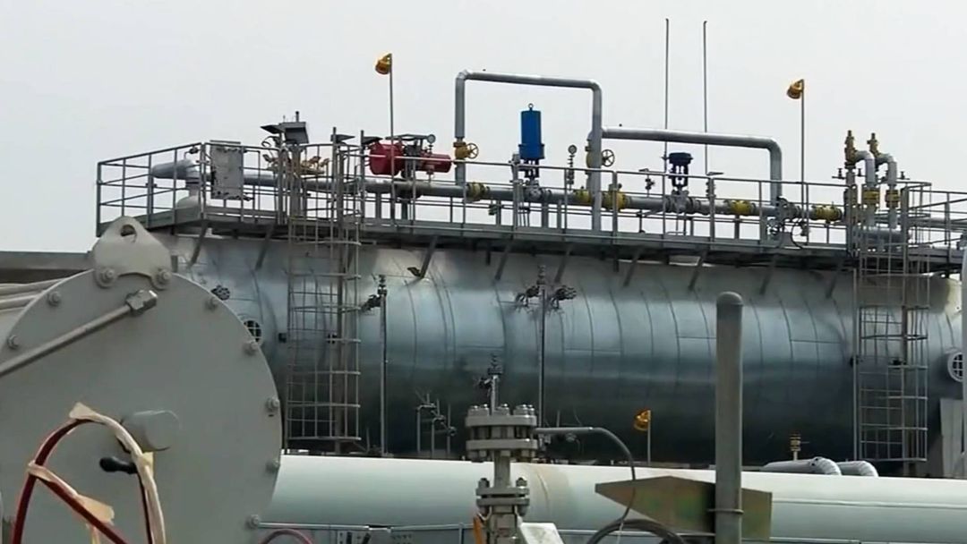 Venezuela entregará entre 30 y 50 millones de barriles de petróleo a EEUU, anuncia Trump | ViX