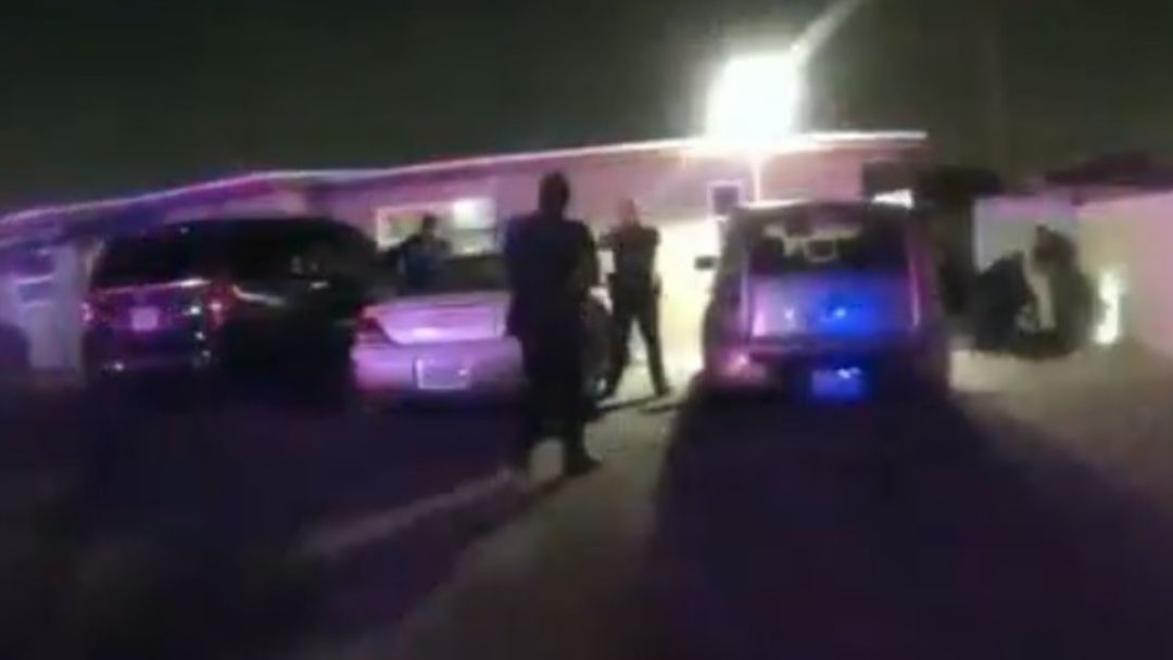 Revelan video del rescate de tres mujeres apuñaladas por un familiar en Florida: una de ellas murió | ViX