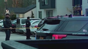 Qué se sabe del incidente en el que agentes federales balearon a dos personas en Portland, Oregon