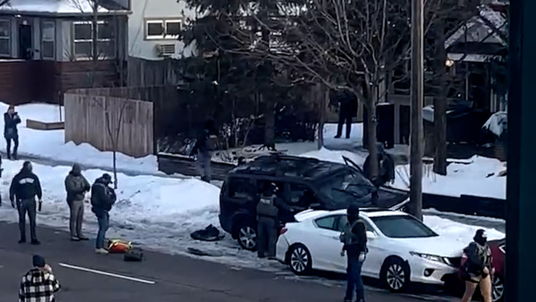 Nuevo video del disparo de ICE que causó la muerte de una mujer estadounidense en Minneapolis | ViX