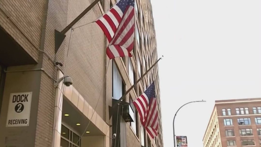 Detención de empleado del ayuntamiento en Nueva York, causa conmoción | ViX