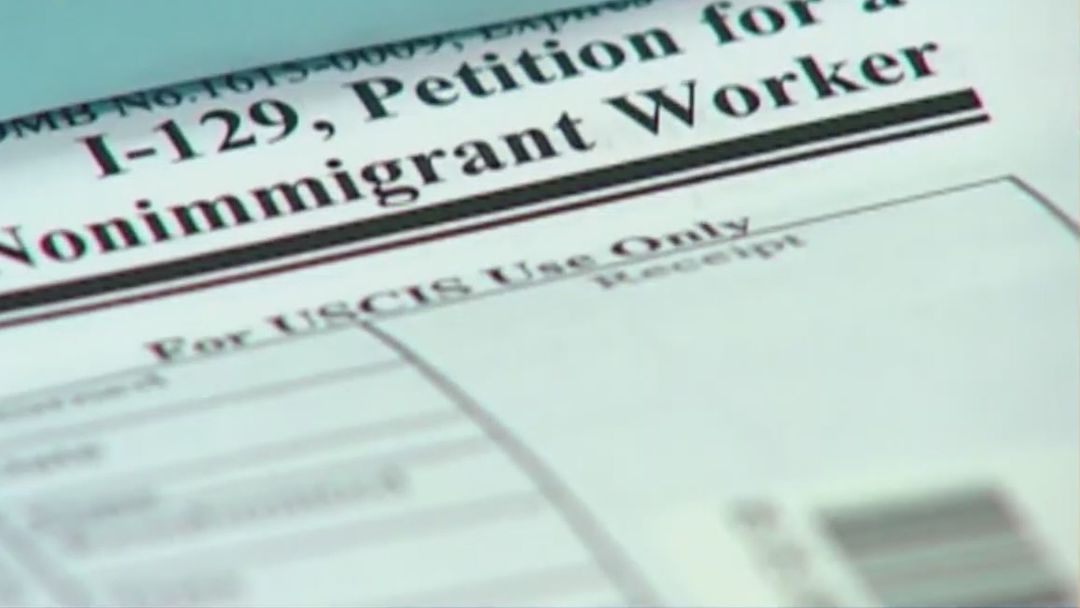 VISAS O-1B, en creciente aprobación a influencers | ViX