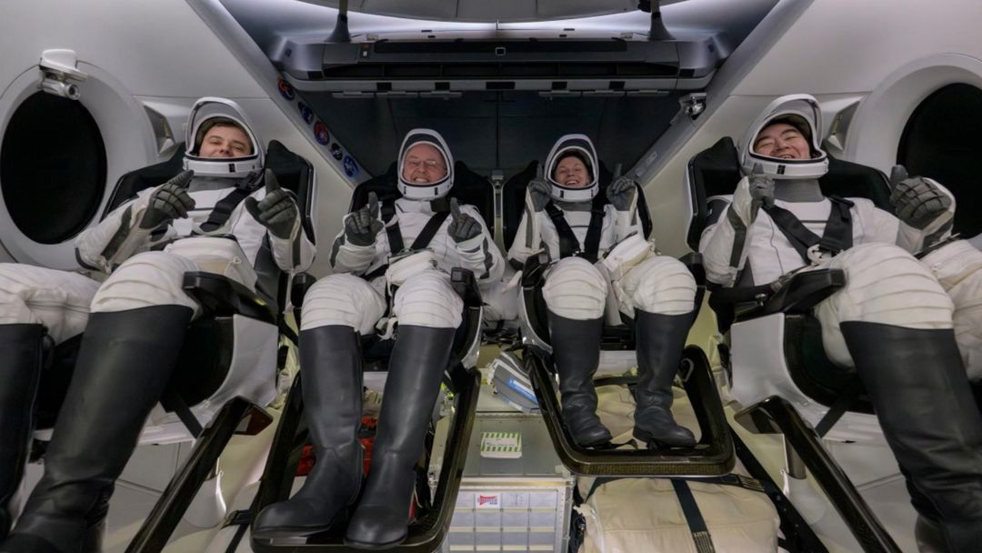 Astronautas del Crew 11 suspenden misión por problemas de salud en un miembro de la tripulación | ViX