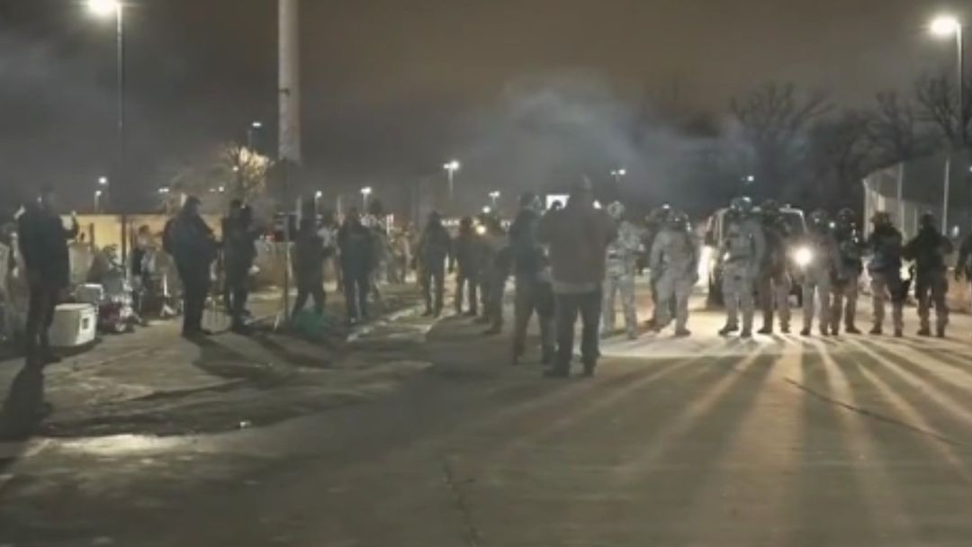 ¿Quienes sí deben comprobar la ciudadanía estadounidense en operativo de ICE? | ViX