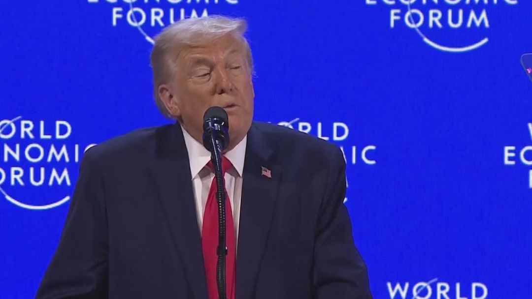 Amo Europa, pero no están caminando en la dirección correcta: Donald Trump en Davos 2026 | ViX