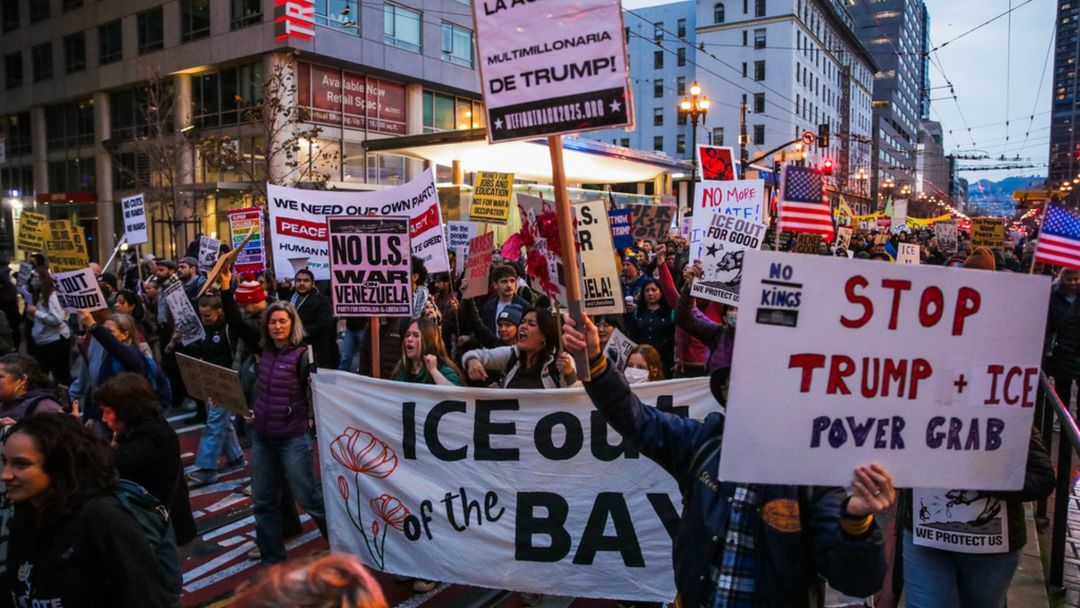 Manifestación denominada ‘Free America Walkout’ se extiende por todo el país | ViX