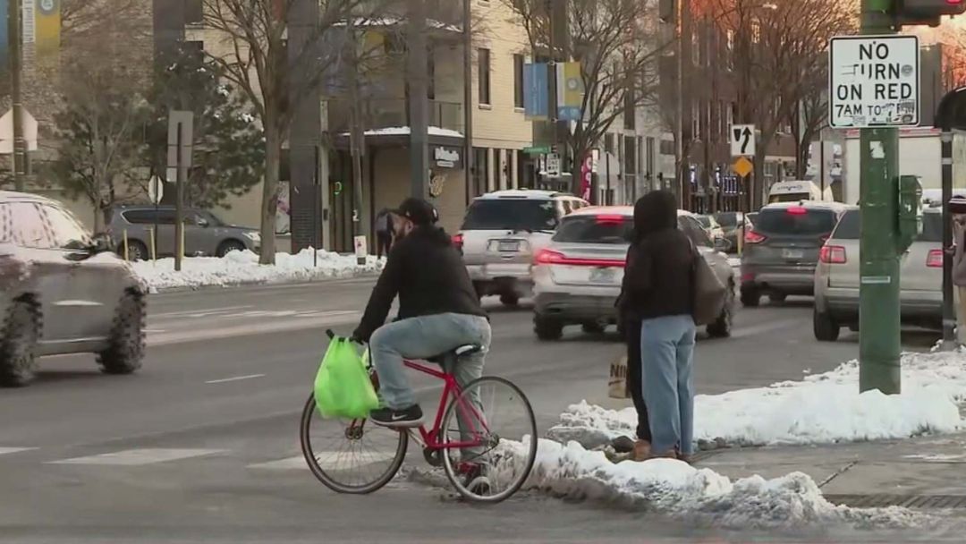 Tormenta invernal histórica amenaza a 40 estados; Chicago bajo "Código Azul" por frío mortal | ViX