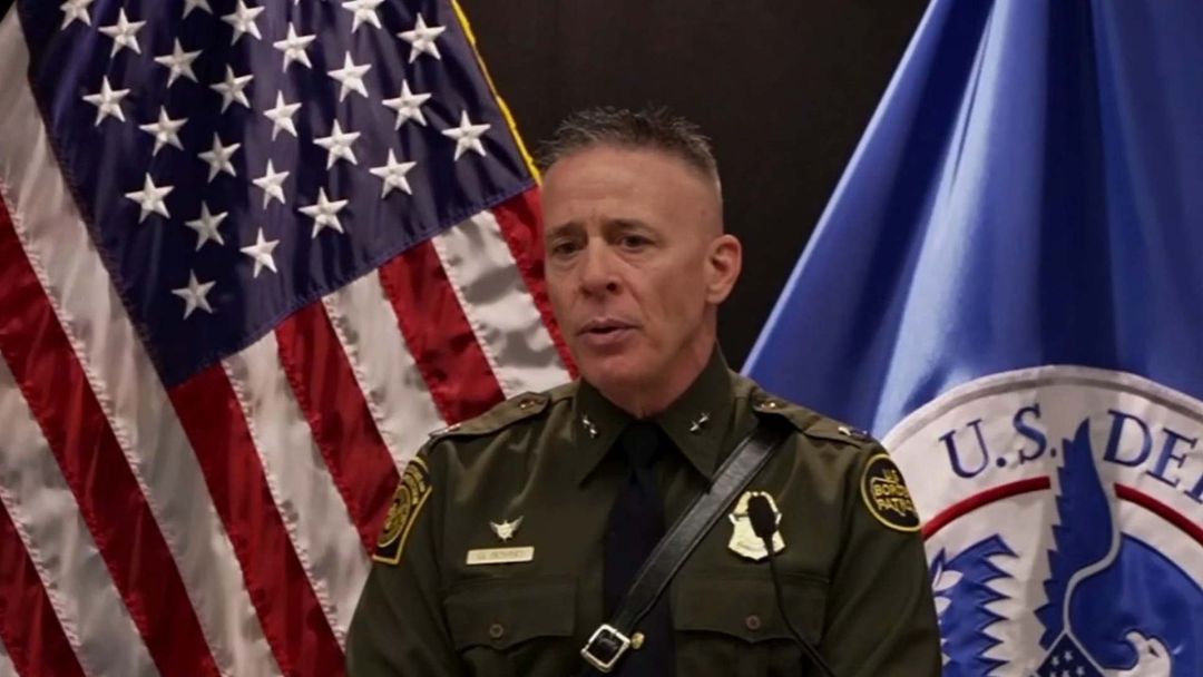 Autoridades de inmigración niegan que niño de cinco años fue detenido por ICE | ViX