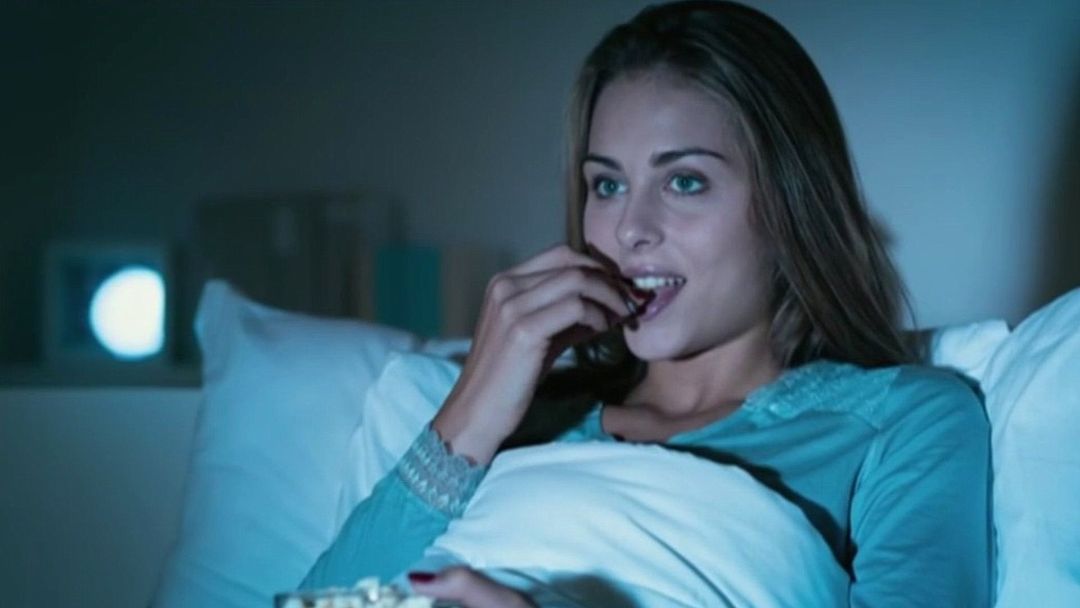 Ser noctámbulo aumenta un 16% el riesgo de infarto: Estudio vincula falta de sueño con daño cardíaco | ViX