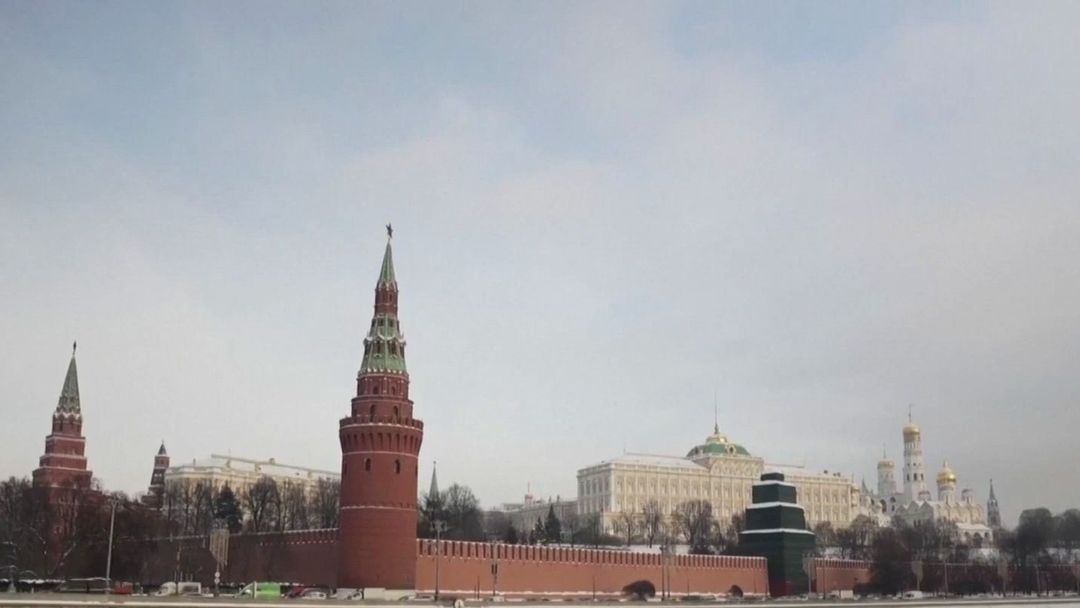 Trump solicita a Rusia detener ataques contra Kiev para facilitar cumbre de paz en Abu Dabi | ViX