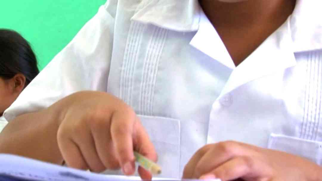 Escuela en Honduras es punto de reencuentro para niños deportados; menores narran sus historias | ViX