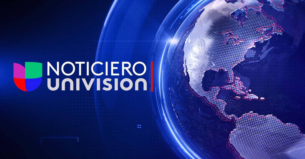 Ver Rescatan a un bebé sacándolo por una ventana por ViX