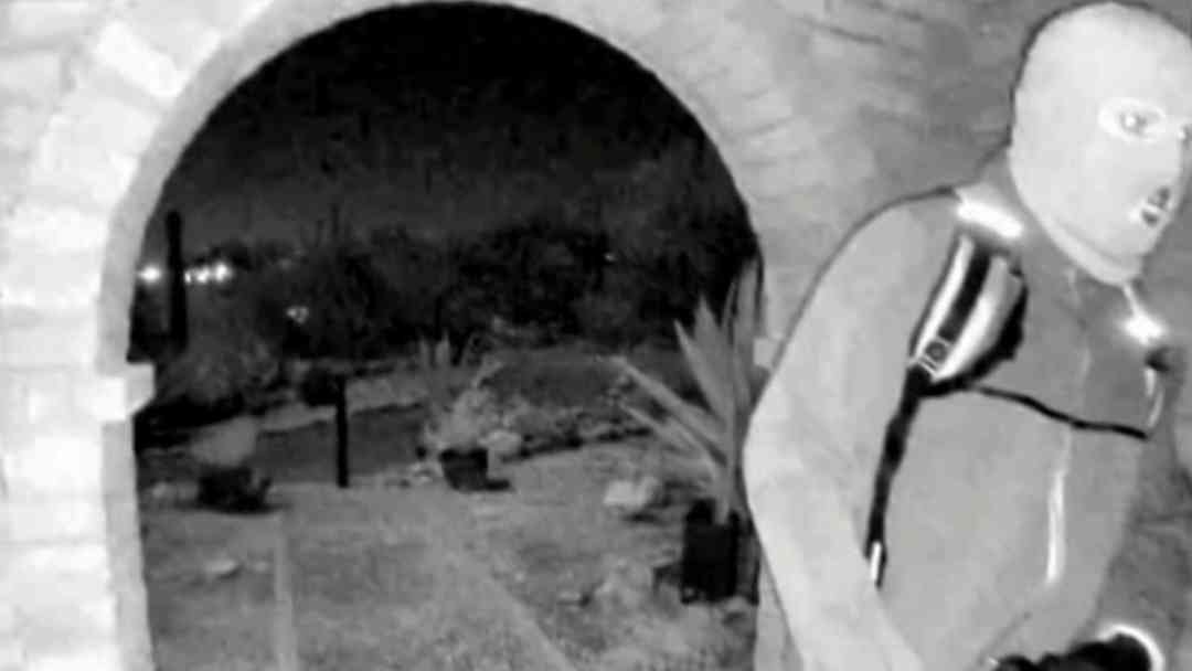 Nuevas pistas sobre búsqueda de Nancy Guthrie: Un posible anillo, armas y comunicación con México | ViX