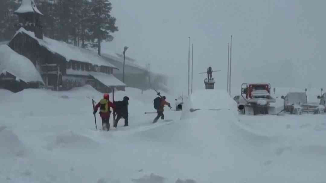 La avalancha más mortal de California: ¿Qué se sabe de la compañía que llevo a excursionistas a zona de Castle Peak? | ViX