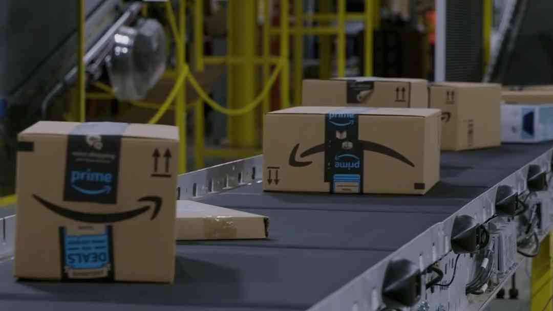 Amazon lidera el mundo en ingresos y supera a Walmart | ViX