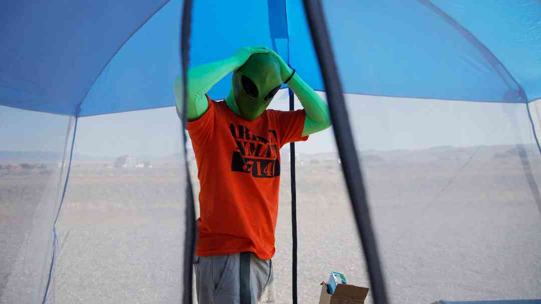 El contacto alienígena nos uniría como una sola nación y un solo gobierno mundial: Sixto Paz | ViX