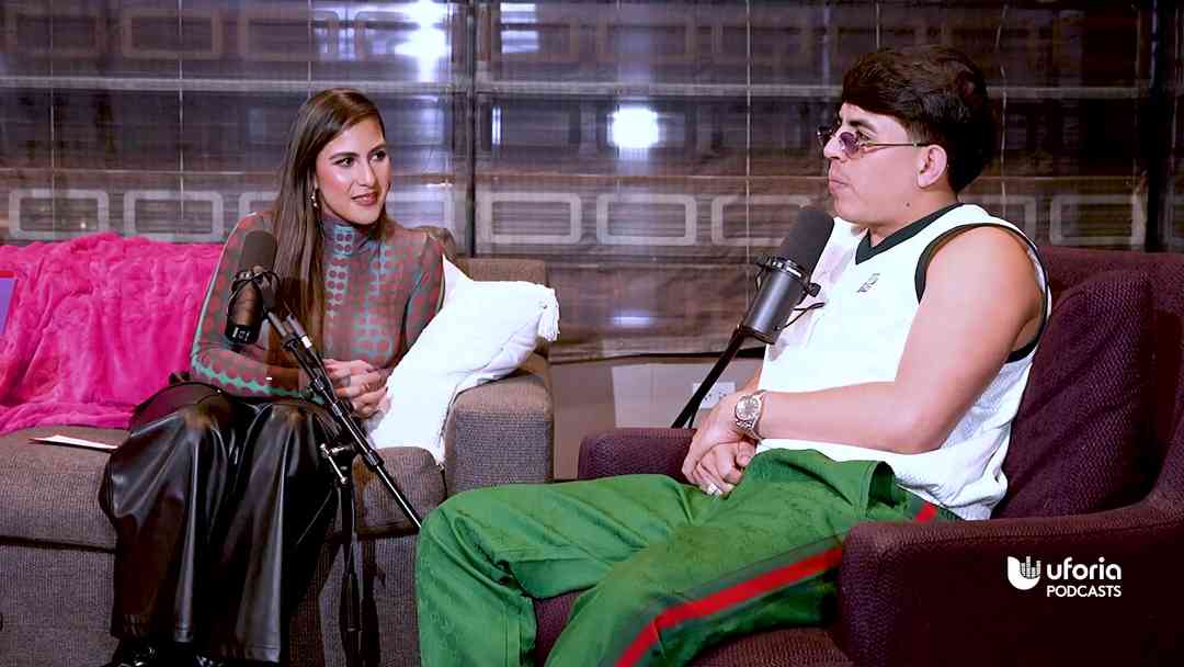 Sin apoyo a los 19, Oscar Maydon llegó a ser pionero de corridos. Hoy salta al reggaetón y confiesa su error con los contratos | ViX