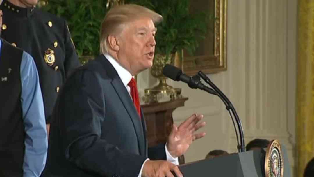 "Trump es el único que está tomando decisiones": Experto sobre el ataque de EEUU e Israel a Irán | ViX