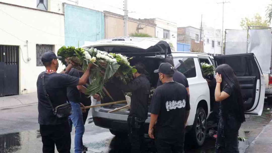 Entregan cuerpo de "El Mencho" mientras el Gobierno rastrea a su sucesor en el CJNG | ViX