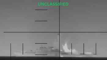 Guerra Medio Oriente: EEUU hunde buque de Irán con torpedo submarino, algo que no sucedía desde la WW2