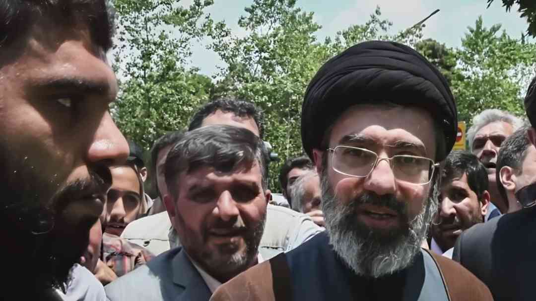 Guerra Medio Oriente: Posponen funeral de estado del Ayatola Jamenei ¿Hijo posible sucesor? | ViX