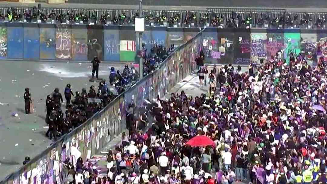 8M 2026: 120,000 mujeres marchan en la Ciudad de México para exigir justicia por las víctimas de violencia | ViX