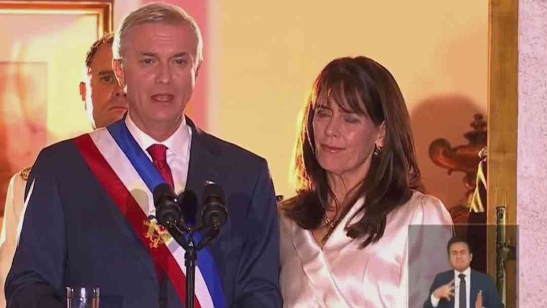 José Antonio Kast asume en Chile y promete mano dura contra la inmigración ilegal: análisis de su discurso | ViX