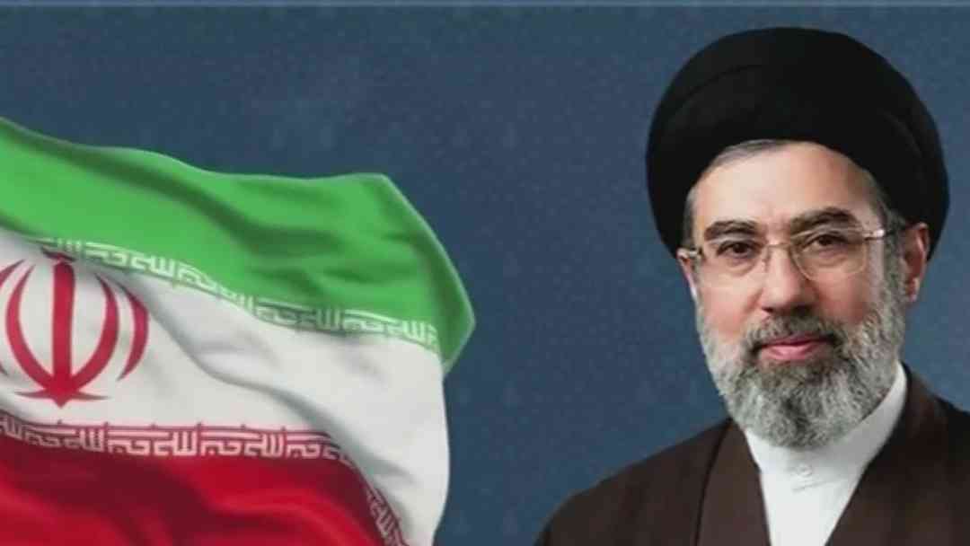 Mojtabá Jameneí amenaza con atacar bases de EEUU y bloquear el Estrecho de Ormuz | ViX