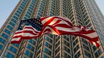 Preguntas de inmigración: ¿Cómo un soldado de la Marina puede tramitar la ciudadanía de sus padres?