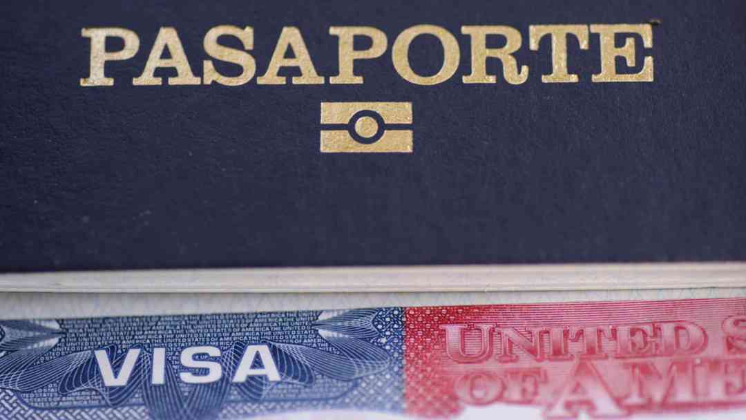 Residentes de Cuba, Nicaragua y Venezuela se suman al pago de fianza para entrar a Estados Unidos | ViX