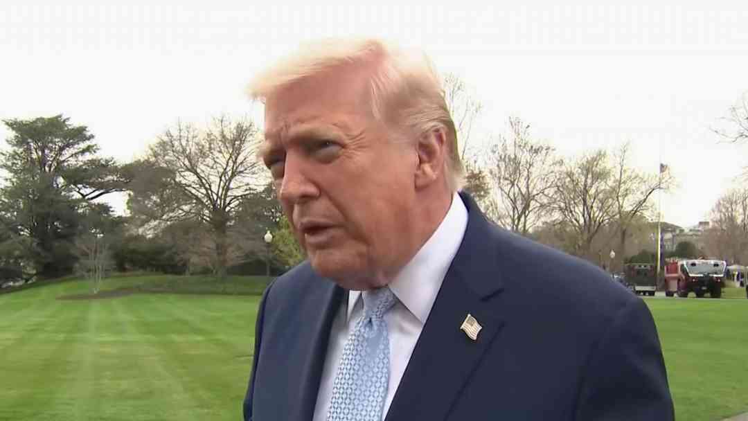 ¿Donald Trump echa un paso atrás en la guerra con Irán? Esto dijo sobre el importante estrecho de Ormuz | ViX