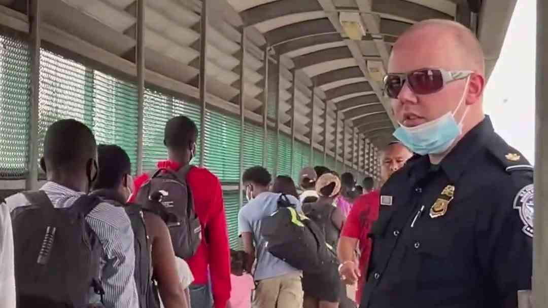 Corte Suprema analiza política sobre solicitantes de asilo en la frontera sur; en esto consiste | ViX