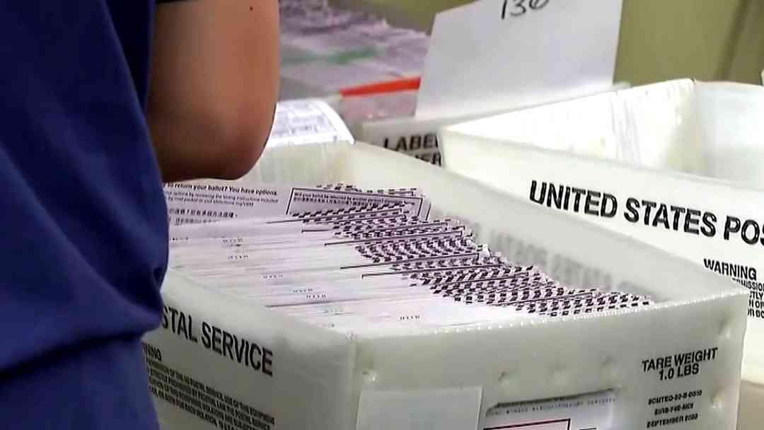 Presidente Donald Trump emite voto por correo en Florida a pesar de críticas a esta práctica | ViX