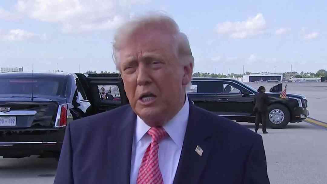 Trump firma orden para pagar a la TSA, pero el Congreso sigue bloqueado: ¿Qué pasará la próxima semana? | ViX