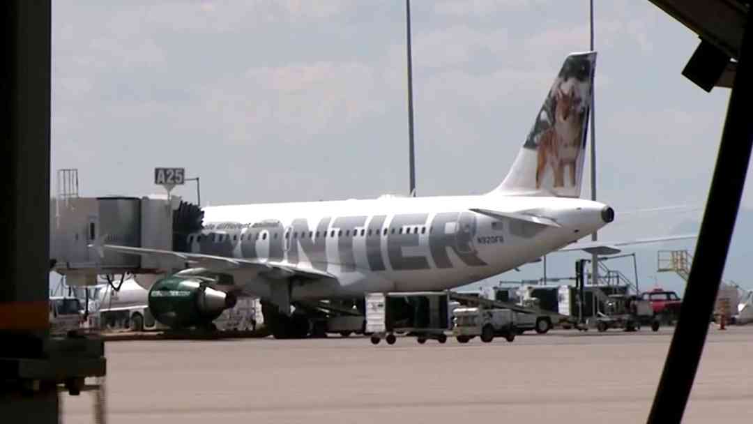 Investigan incidente en aeropuerto de Atlanta: Hombre dijo tener una bomba en vuelo de Frontier Airlines | ViX