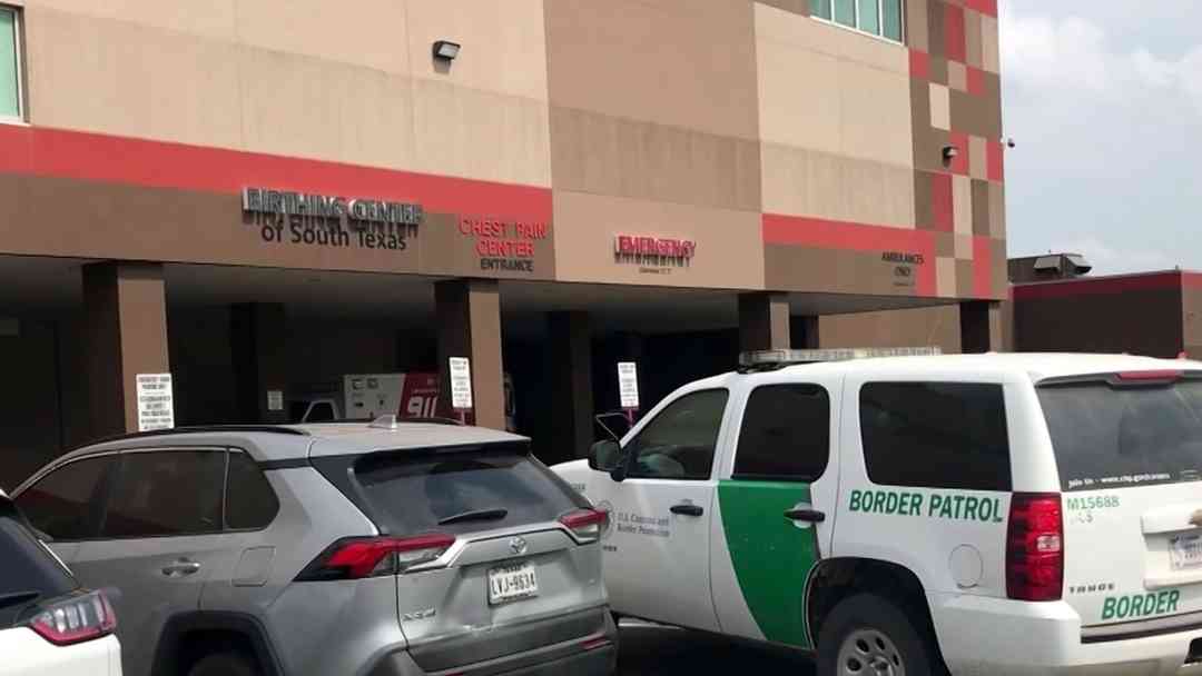 ¿Atención médica o deportación? La historia de temor que viven a diario personas indocumentadas en Texas | ViX