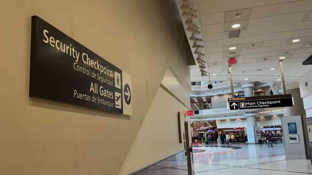 Actualización de pagos a agentes de TSA, ¿ICE se quedará en los aeropuertos? | ViX