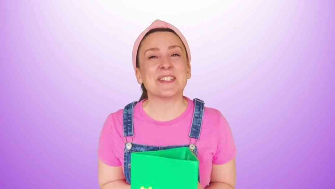 De Ms. Rachel a Madonna: Celebridades se unen para poner fin al centro de detención de Dilley en Texas | ViX