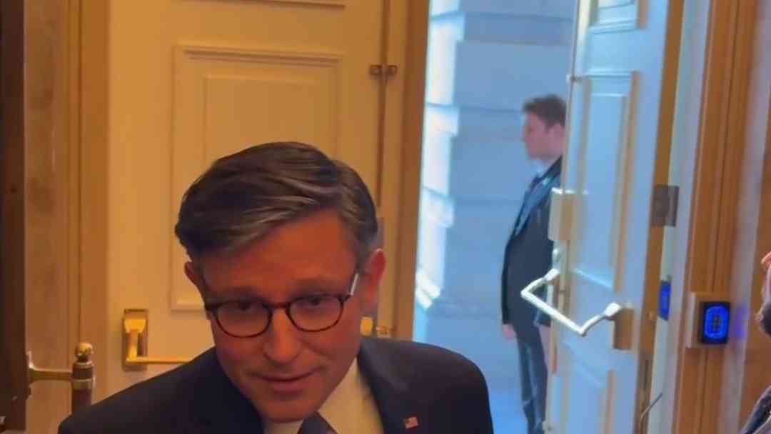 Líderes republicanos del Congreso dicen que "financiarán plenamente al DHS en los próximos días" | ViX