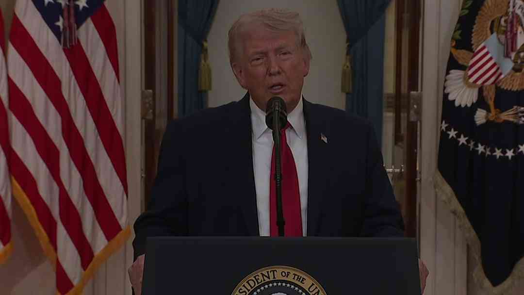 Donald Trump habla sobre la guerra con Irán: Justifica el inicio de la Operación Épica | ViX