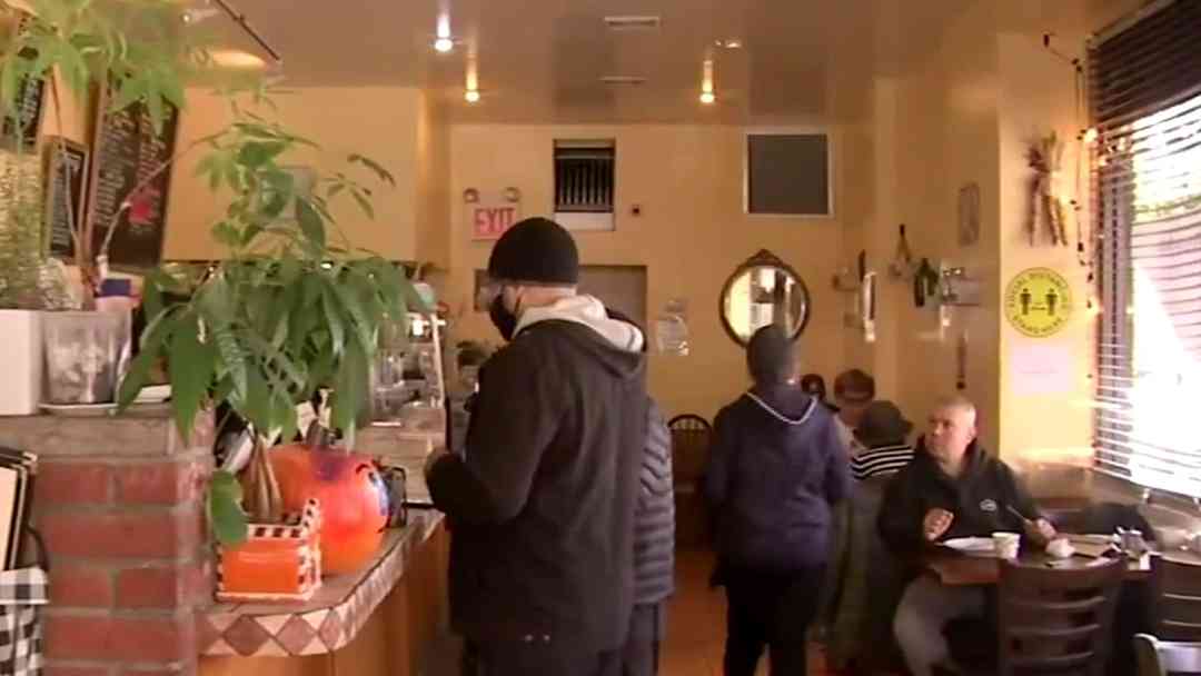 México estima un crecimiento del PIB de 2.4% para 2027 e inflación a la baja | ViX