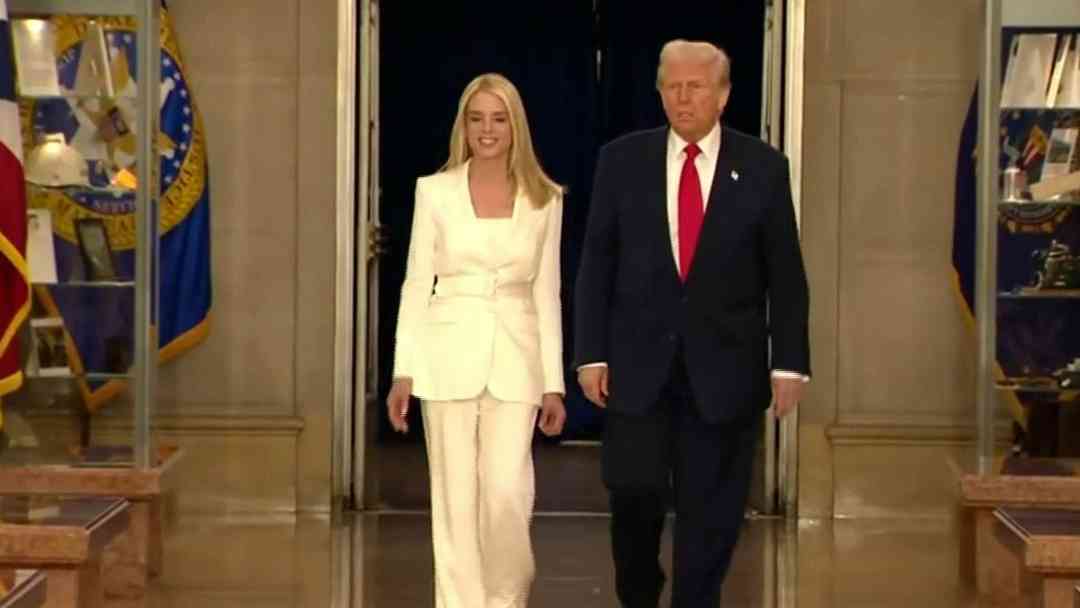 ¿Congreso citará a Pam Bondi por caso Epstein tras su destitución? | ViX