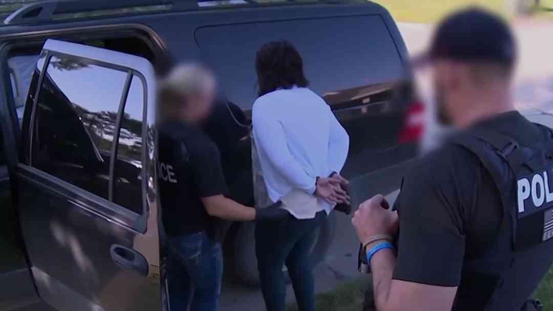 DHS revela irregularidades en operativos de ICE en Chicago y Minneapolis | ViX