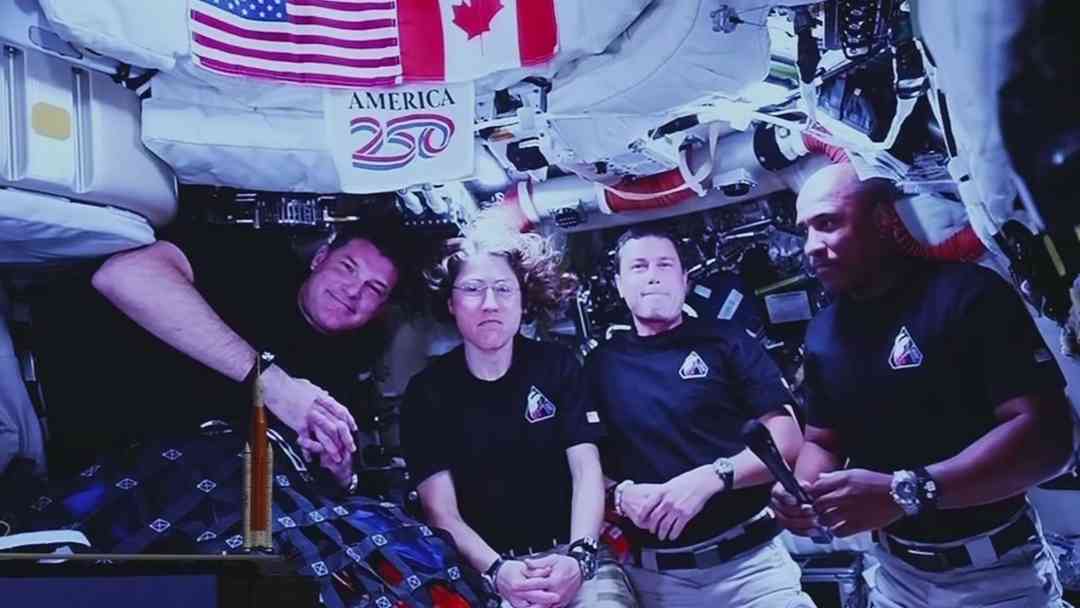 Artemis II hoy 7 de abril : Mision regresa a la Tierra y Trump habla con astronautas | ViX