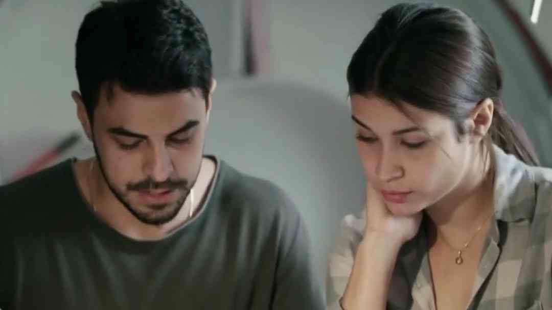 Declaración de impuestos 2026: Guía de última hora para jóvenes y creadores de contenido | ViX