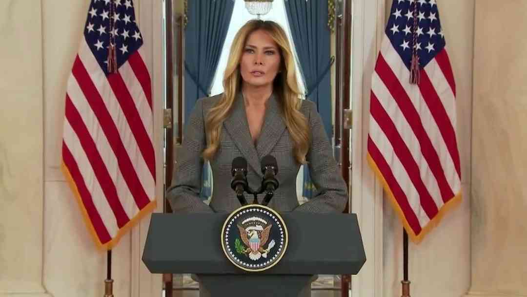 Melania Trump niega vínculos y amistad con el delincuente sexual Jeffrey Epstein; esto fue lo que dijo | ViX