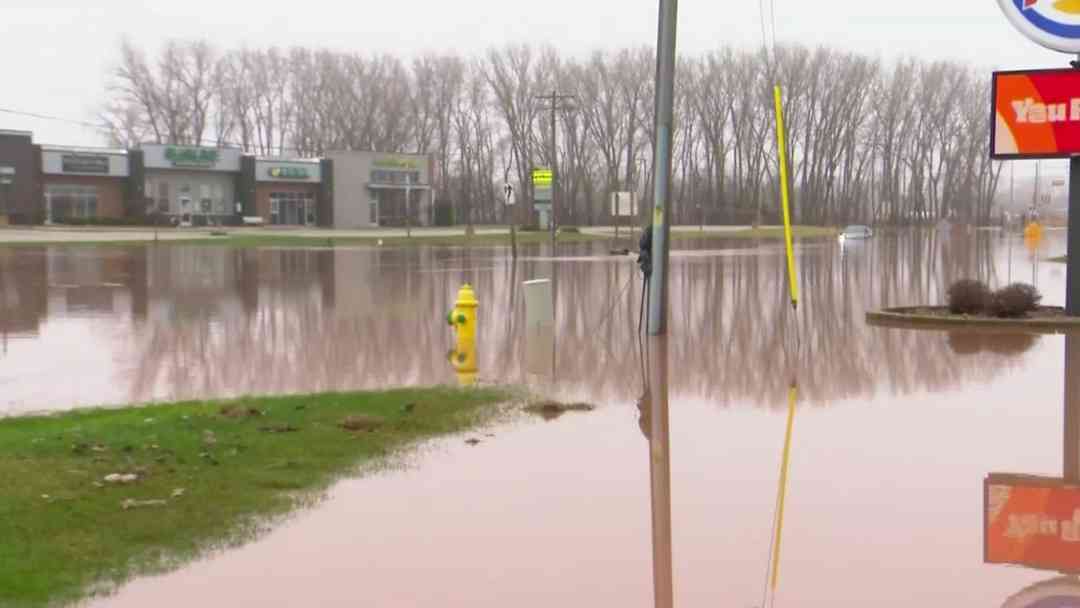 Clima en EEUU hoy: 150 millones de personas se mantienen en alerta por riesgo de tiempo severo | ViX