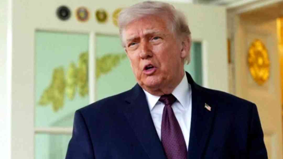 Trump de nuevo contra el papa León XIV y la OTAN por la falta de apoyo en la guerra contra Irán | ViX