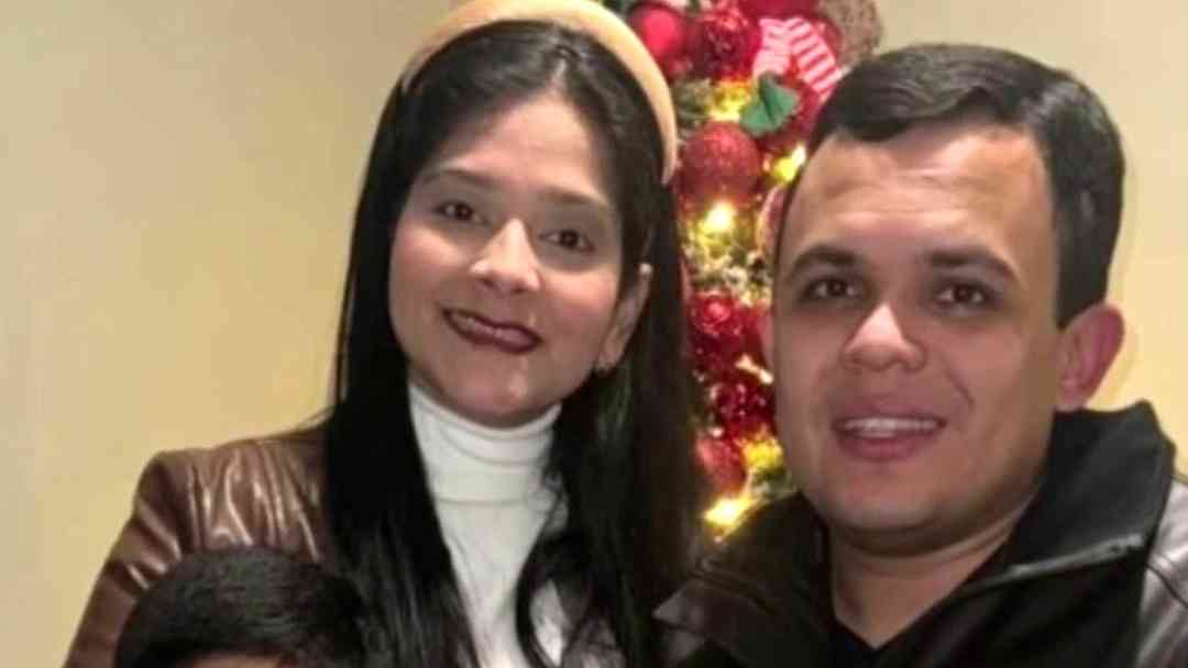 Esposa de médico venezolano detenido en Nashville exige su liberación por motivos de salud | ViX