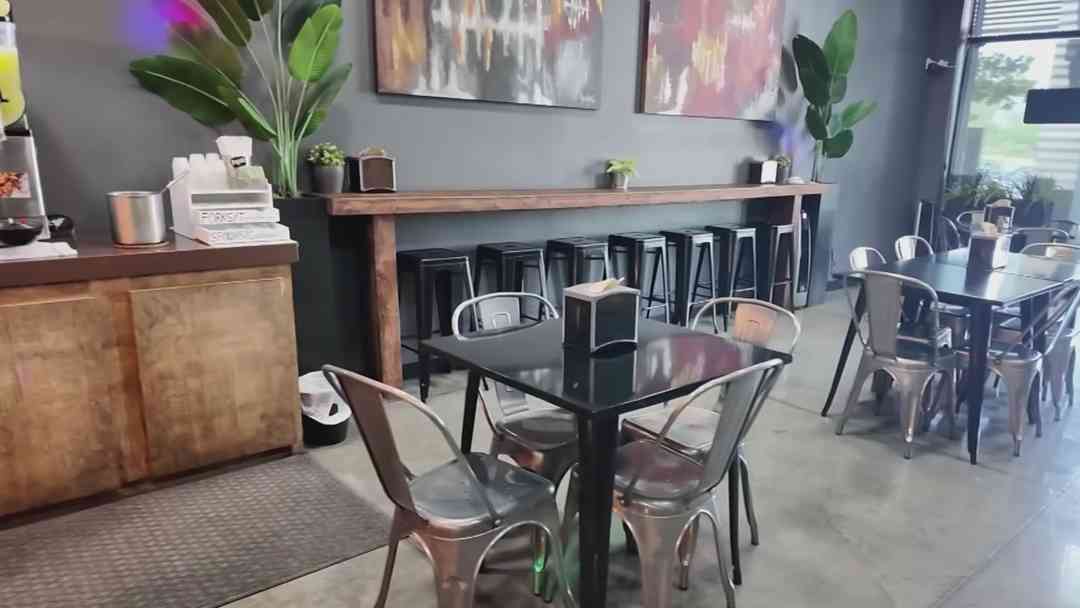 Crisis en restaurantes: Establecimientos de comida en Texas resienten falta de mano de obra inmigrante | ViX